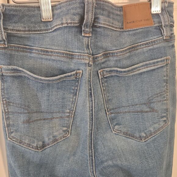 American Eagle Outfitters Light Blue Flare Jeans - Picture 3 of 7